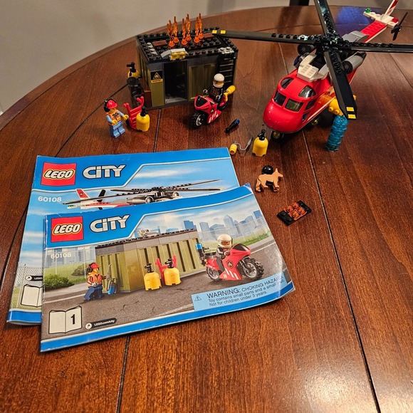 LEGO City: Fire Response Unit 60108 with Instruction Booklets missing 3 pieces - Picture 1 of 15